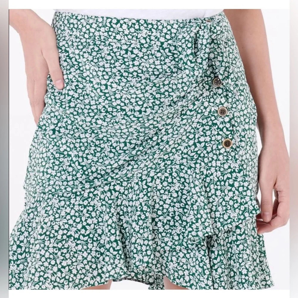Veronica Beard 100% Silk Mini Skirt size 4